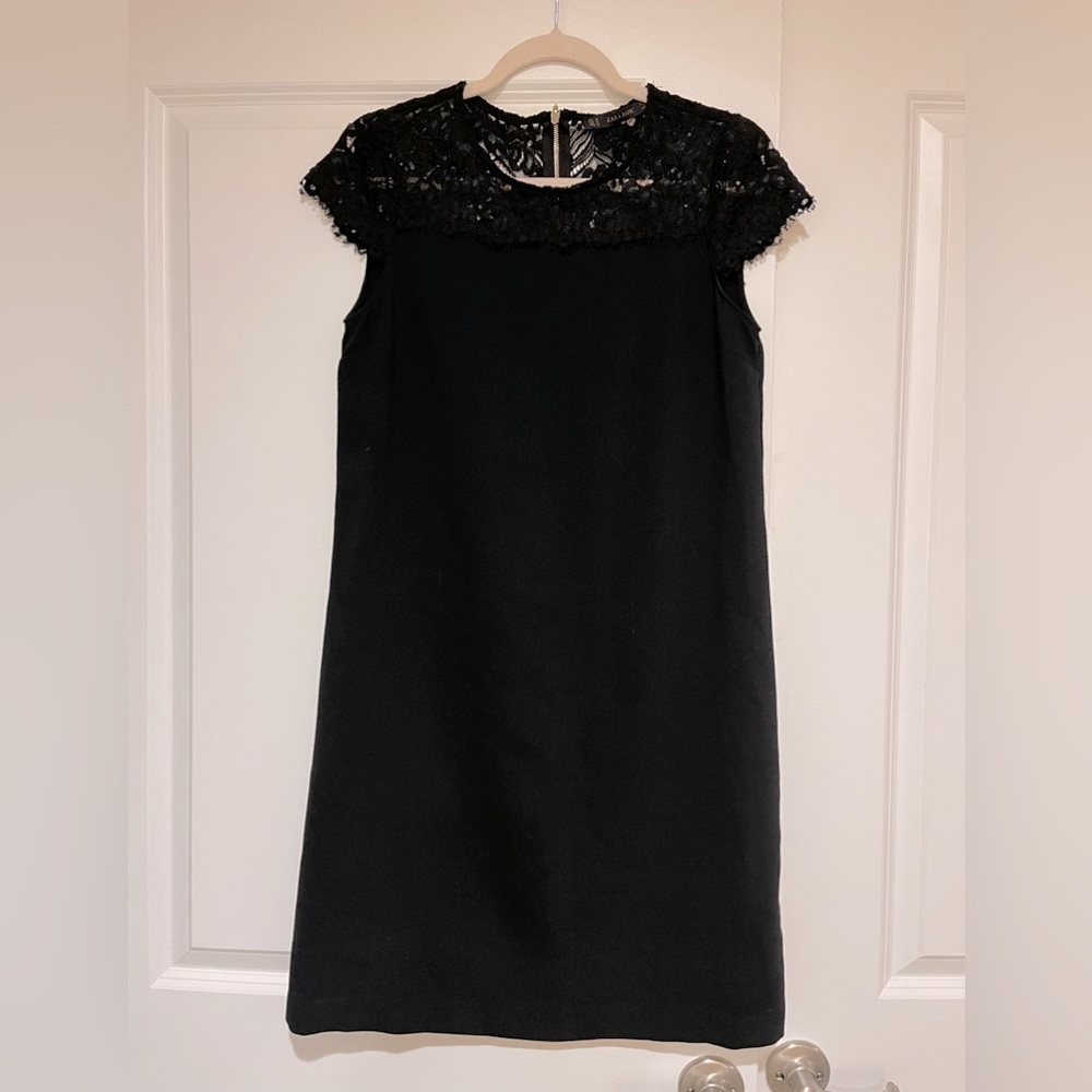 Zara basic black dress with lace at top gold zipper like new condition